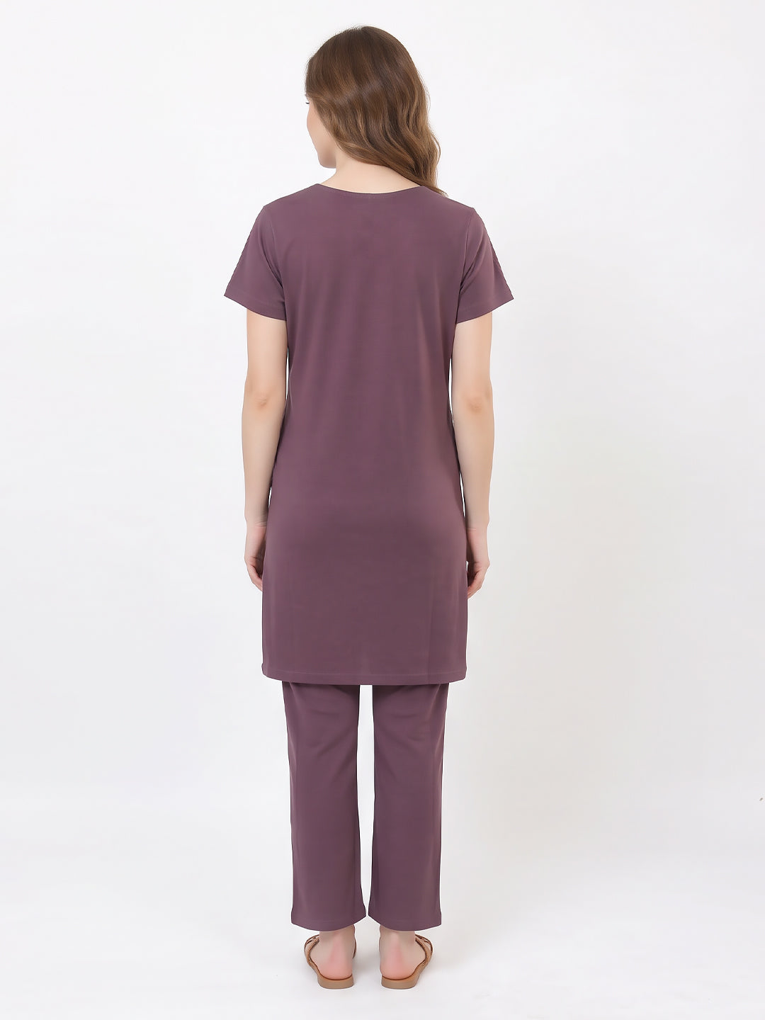 THE MAUVE MEDALLION